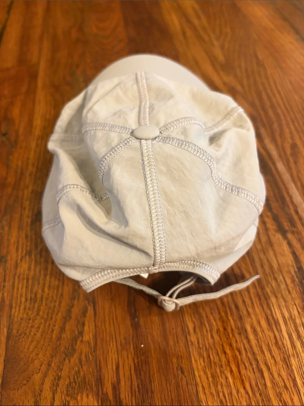 🎉lululemon athletica Light Gray Performance Baseball Cap